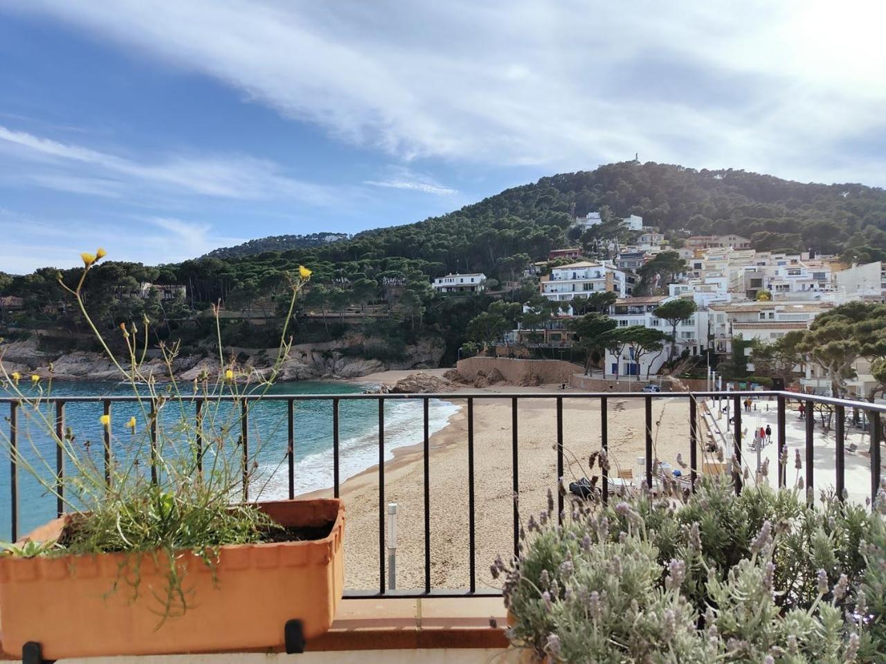 Tamariu Platja - Penthouse On Passeig Del Mar. 아파트 외부 사진