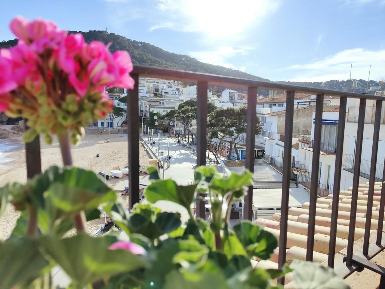 Tamariu Platja - Penthouse On Passeig Del Mar. 아파트 외부 사진