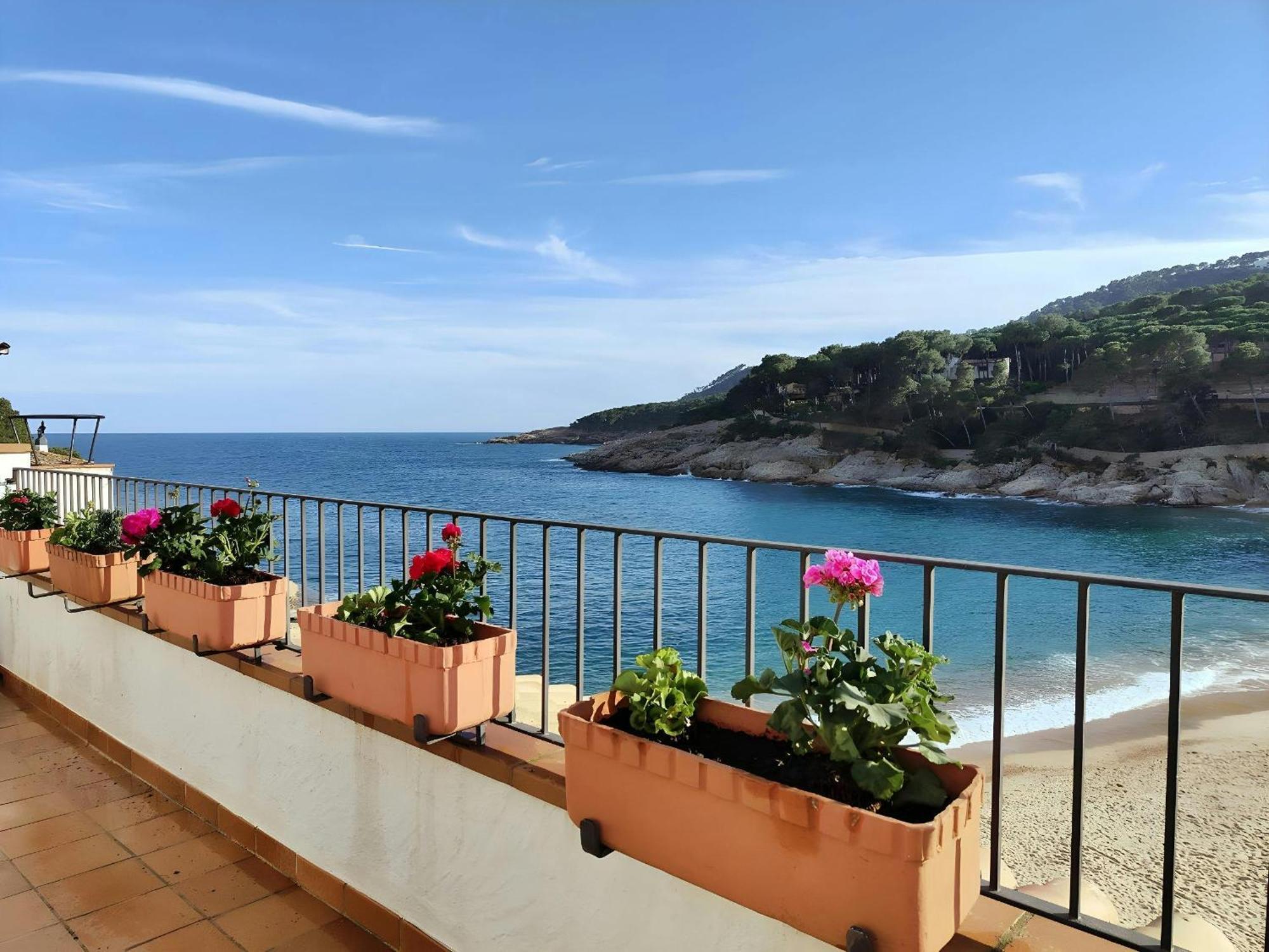 Tamariu Platja - Penthouse On Passeig Del Mar. 아파트 외부 사진