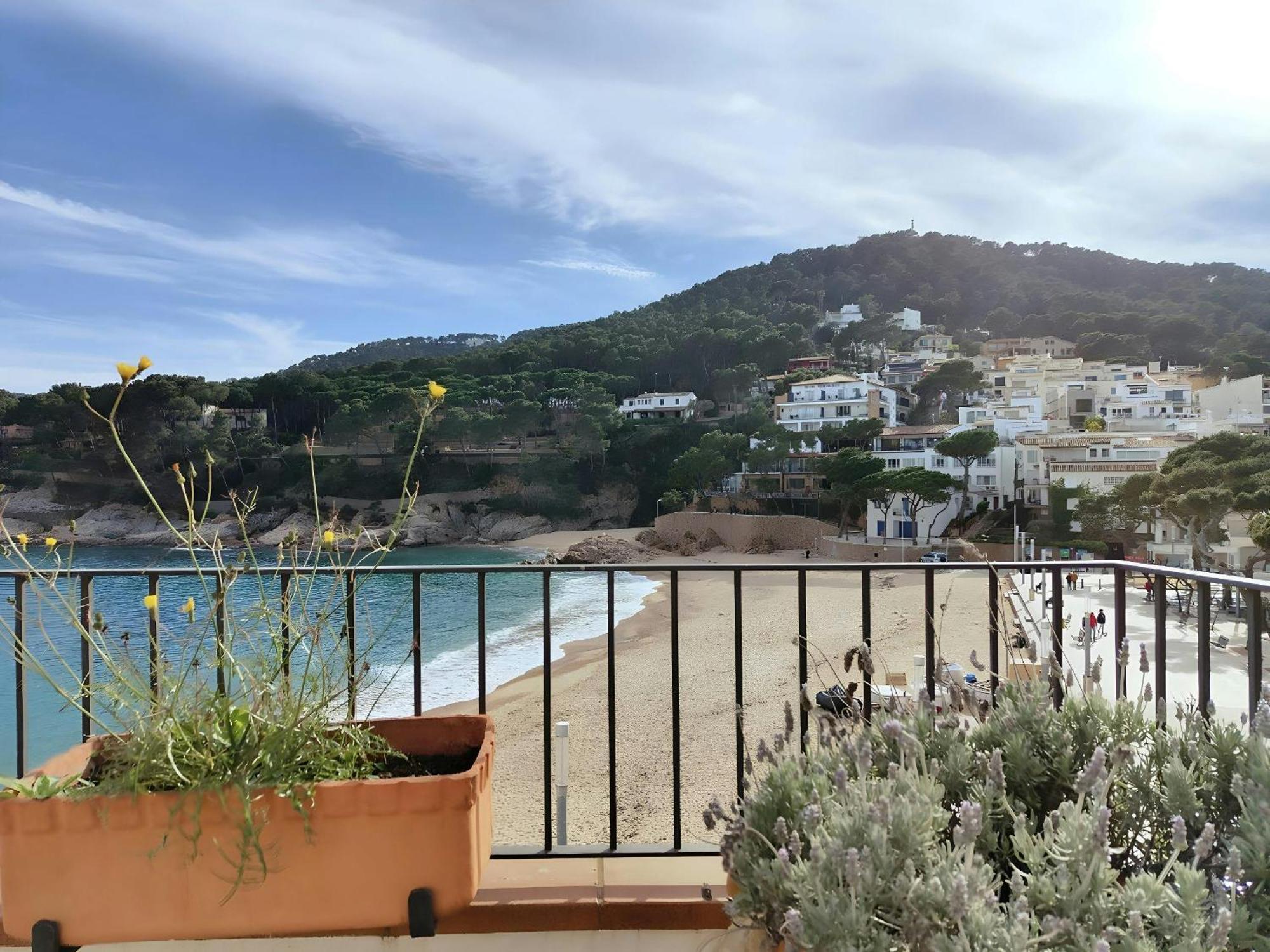 Tamariu Platja - Penthouse On Passeig Del Mar. 아파트 외부 사진